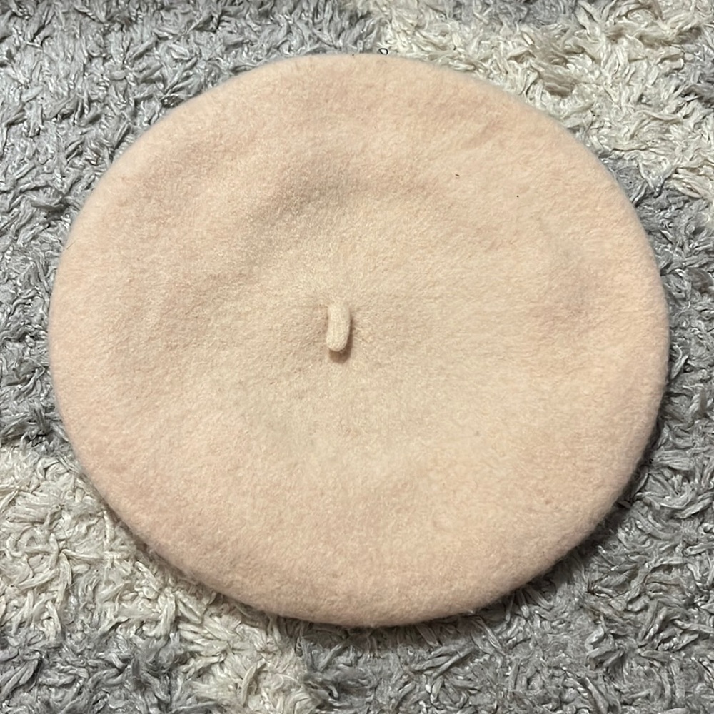 Halogen Beige Beret